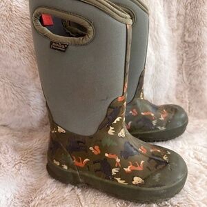 Bogs woodland creatures print toddler size 8